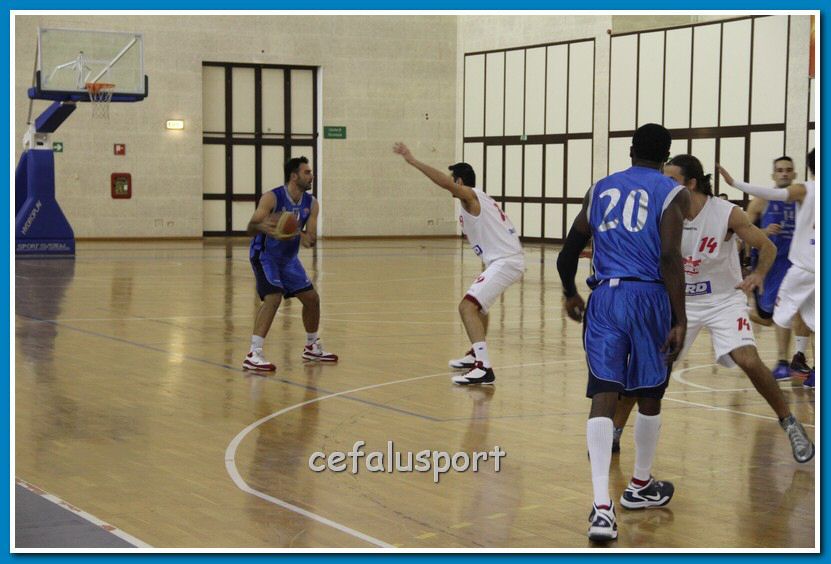 121223 Aquila 140_tn.jpg